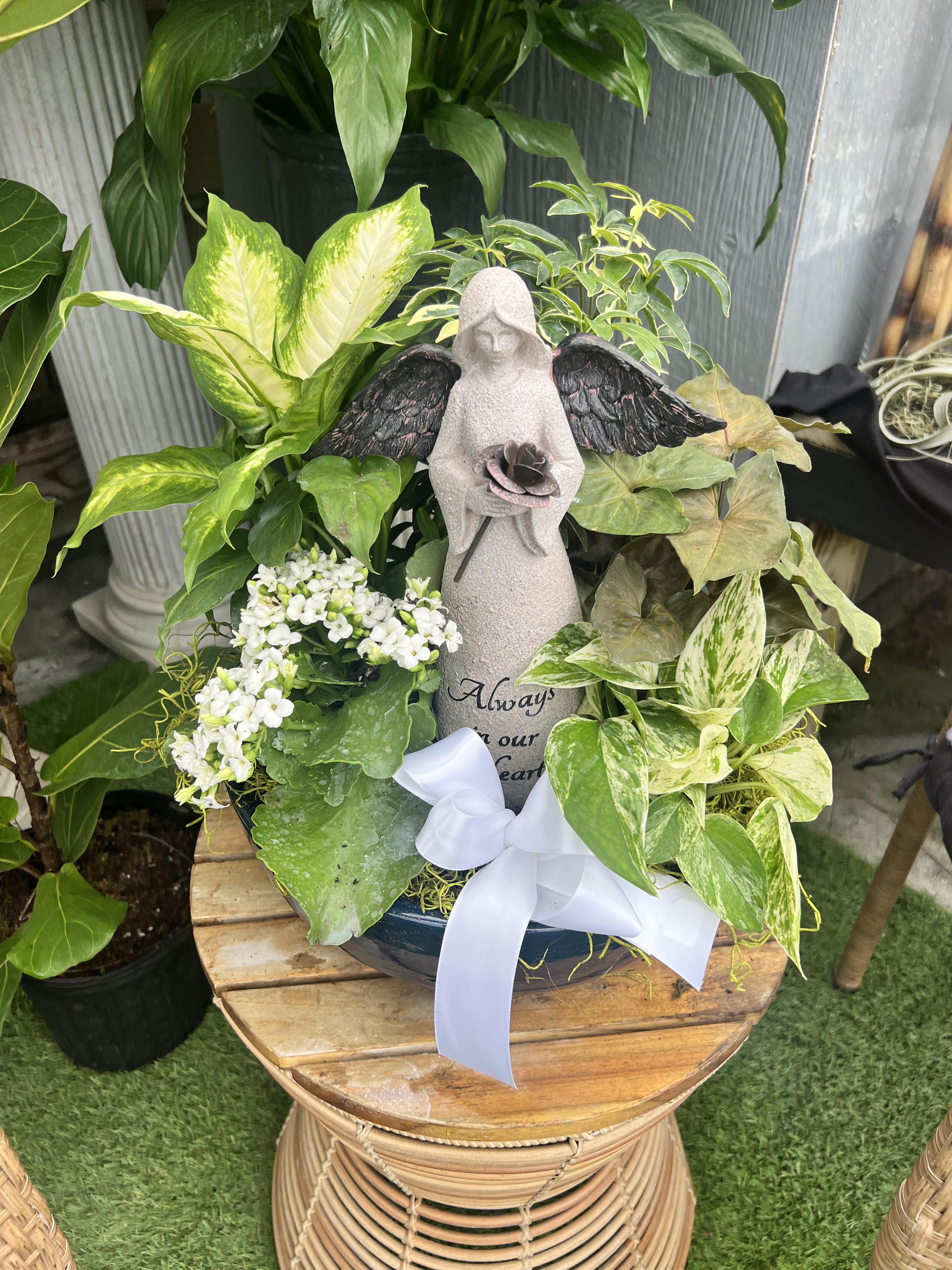 Always with you in our hearts planter (Designer's Choice)