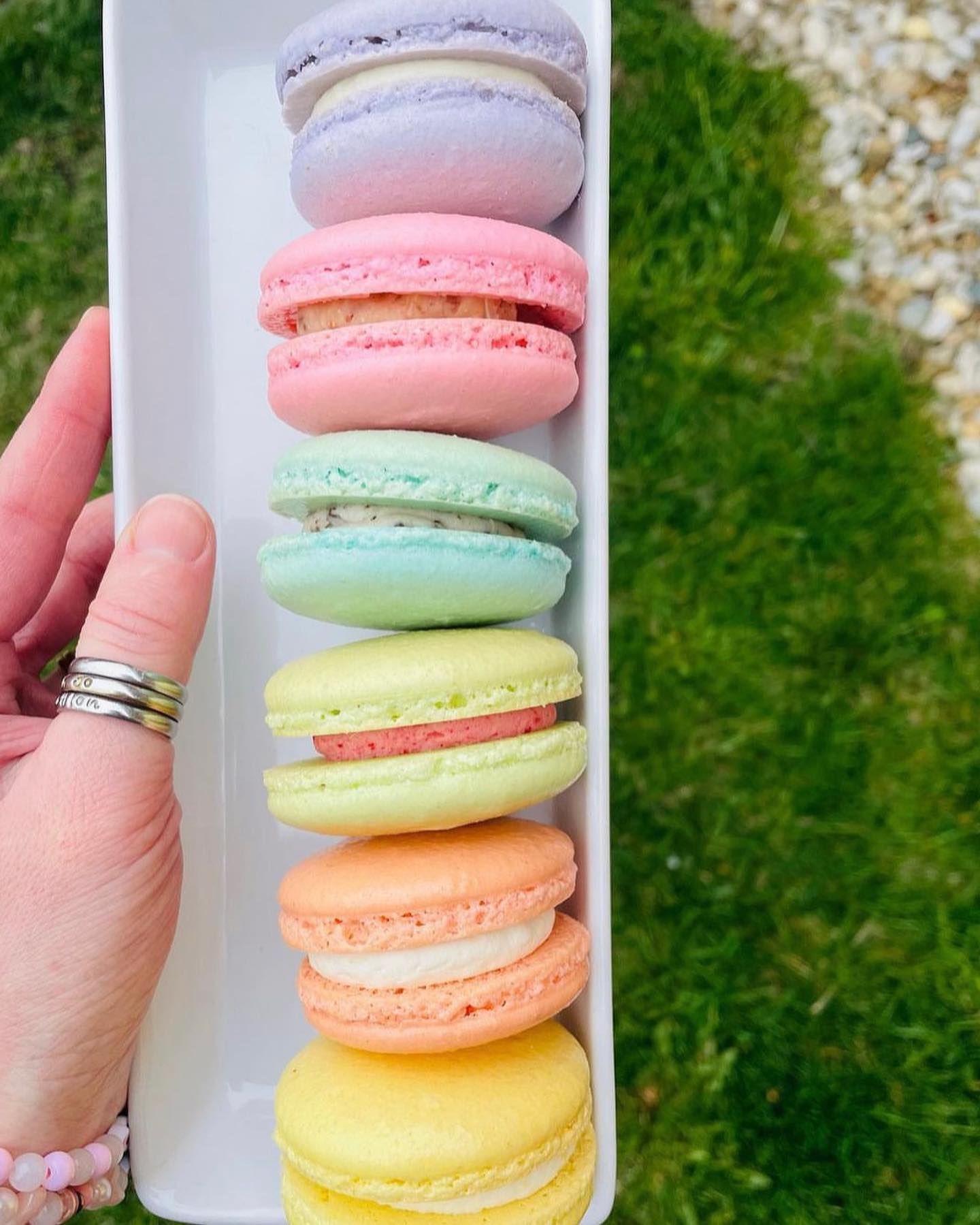 Blooms & Macarons for Mom (and Grandma)!