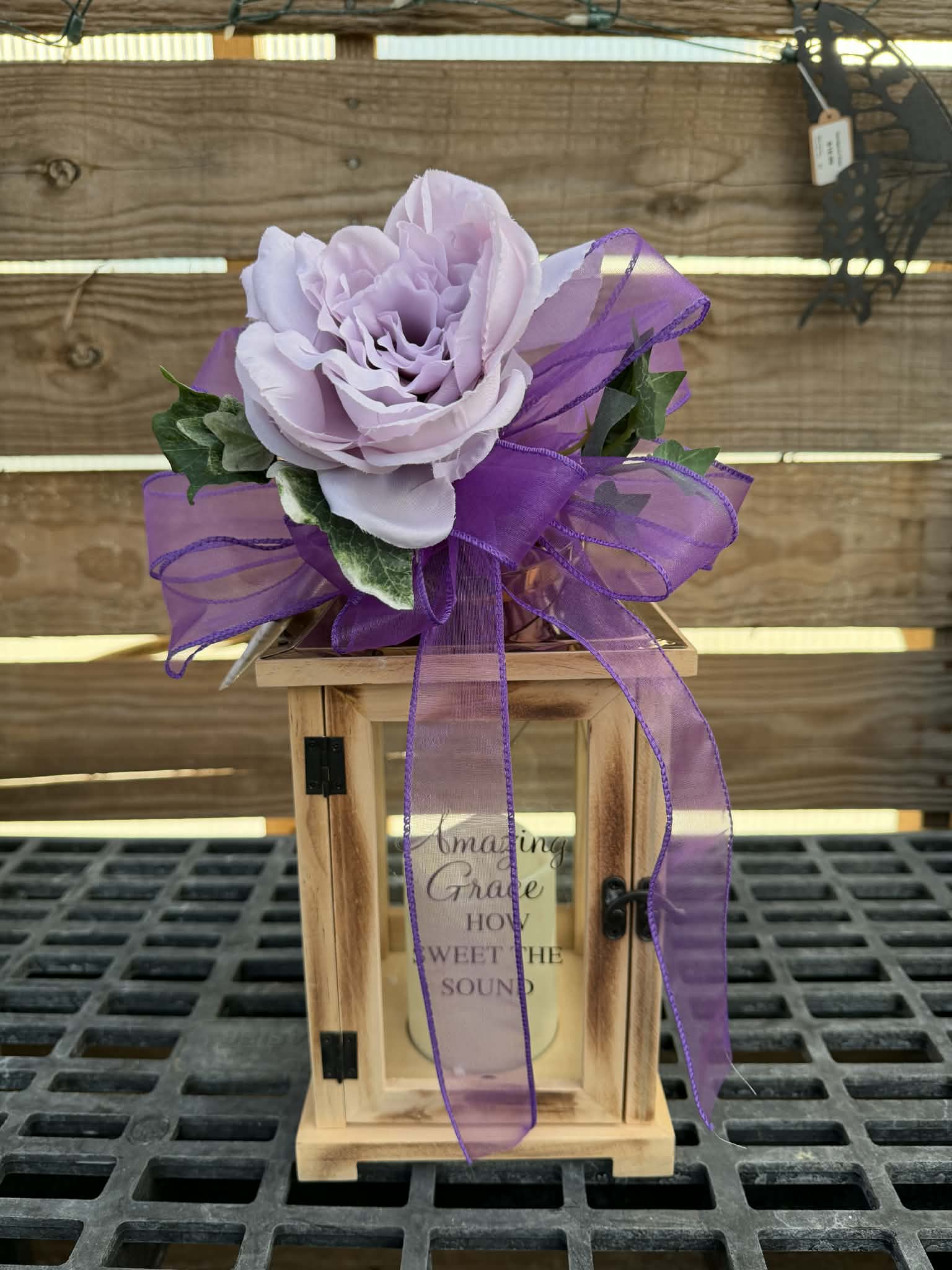 Amazing Grace Lantern (Designer's Choice)