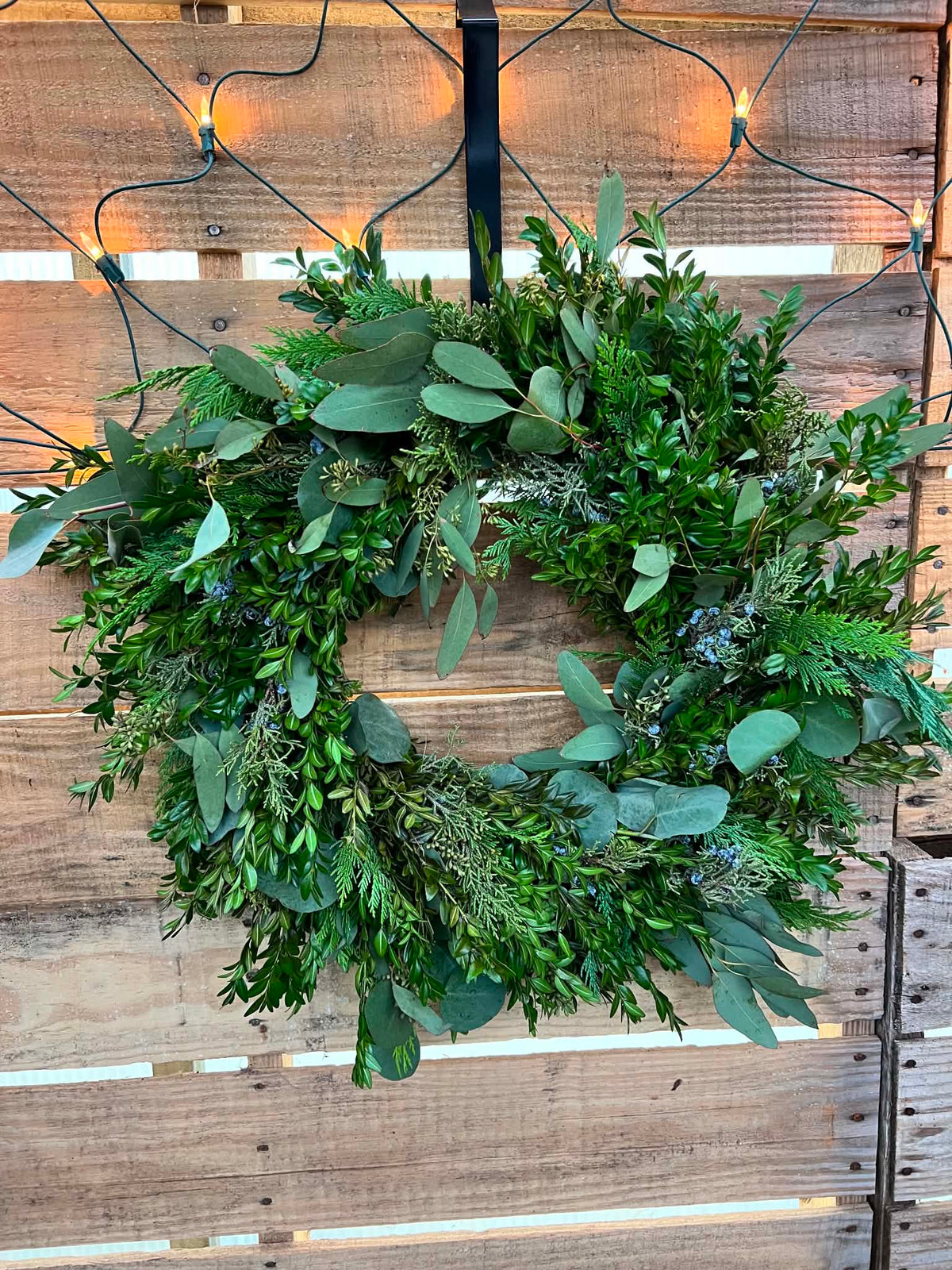 24” Mixed Boxwood, Eucalyptus, Juniper, and Cedar Wreath for Pick up November 30th-December 5th