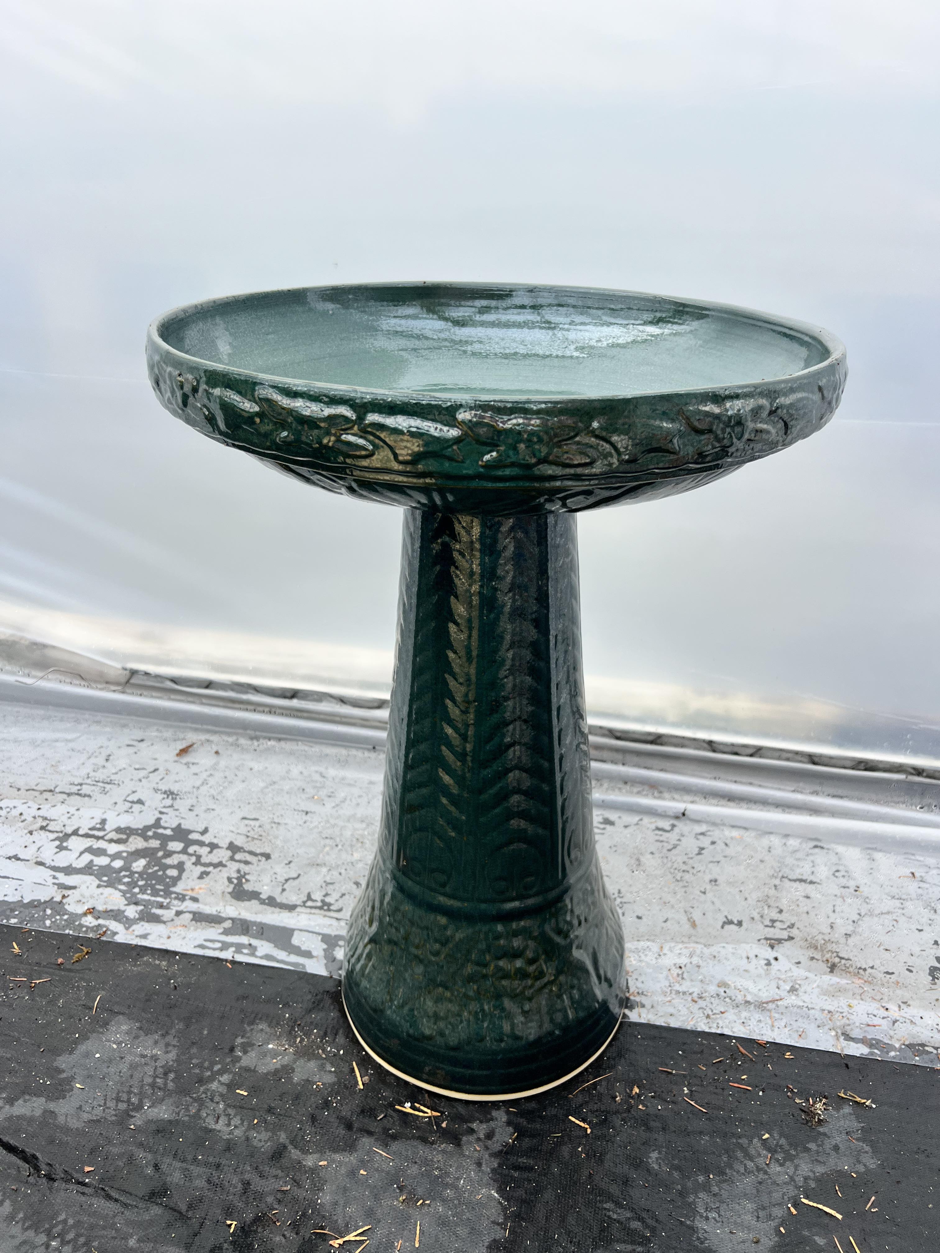 Elegant Birdbath